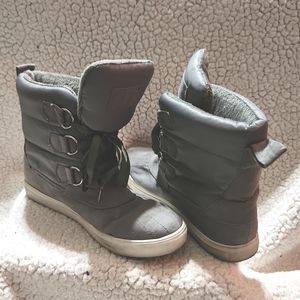 Gray High Top Shoes